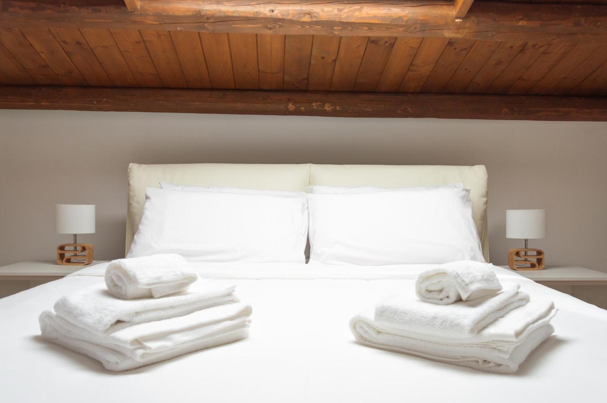 Vittorio Emanuele Suite Apartment Palermo Ngoại thất bức ảnh