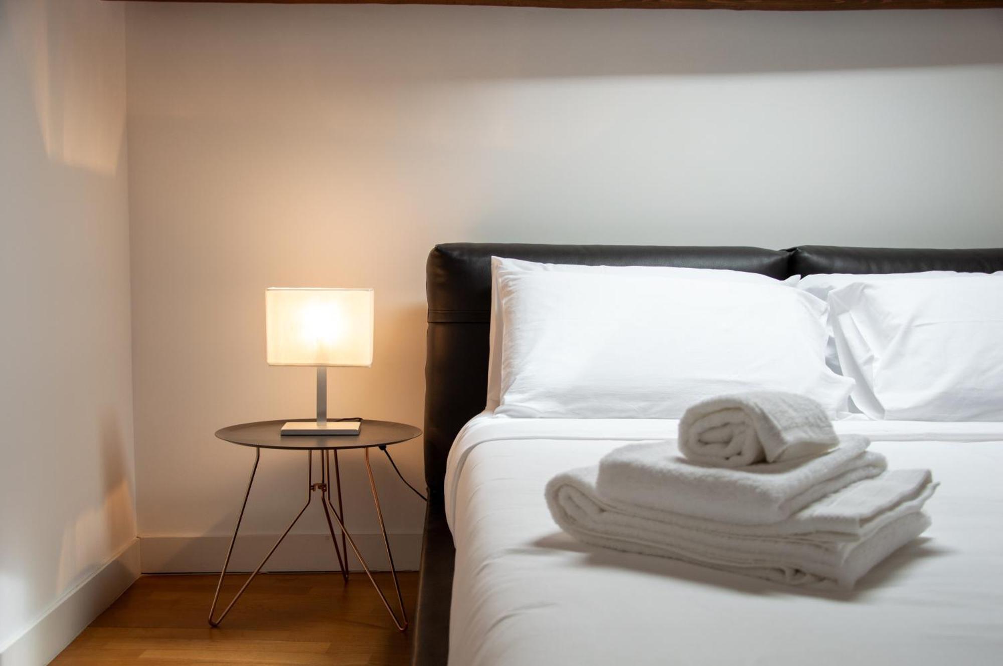 Vittorio Emanuele Suite Apartment Palermo Ngoại thất bức ảnh